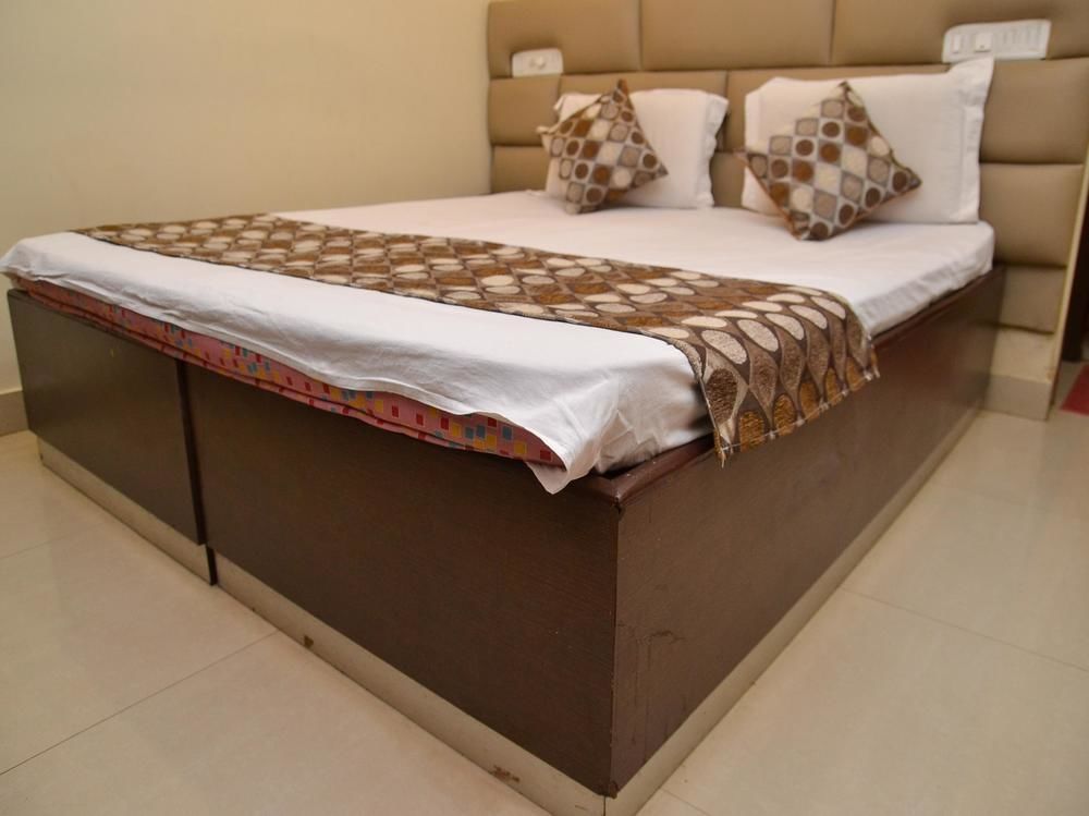 Oyo 3019 Hotel Lingaraj 布巴内什瓦尔 外观 照片