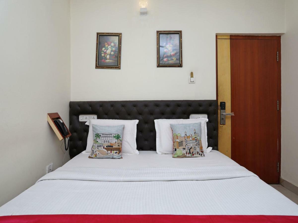 Oyo 3019 Hotel Lingaraj 布巴内什瓦尔 外观 照片