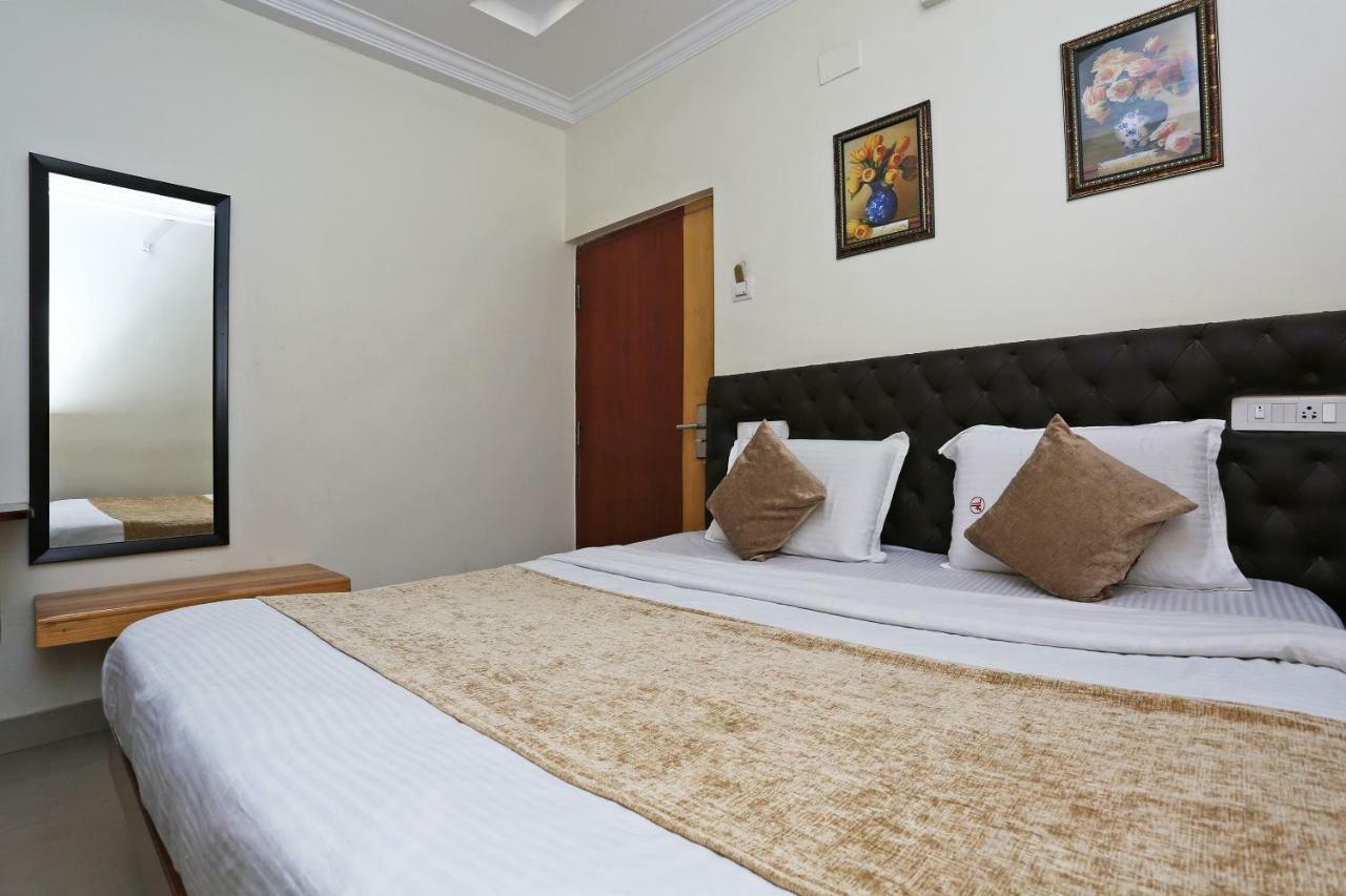 Oyo 3019 Hotel Lingaraj 布巴内什瓦尔 外观 照片